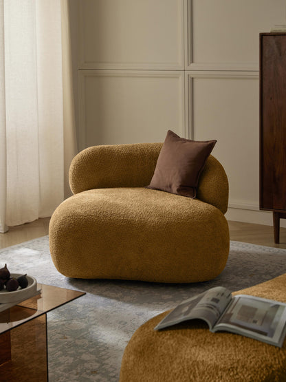 Albetto Lounge Chair in Teddy Bouclé