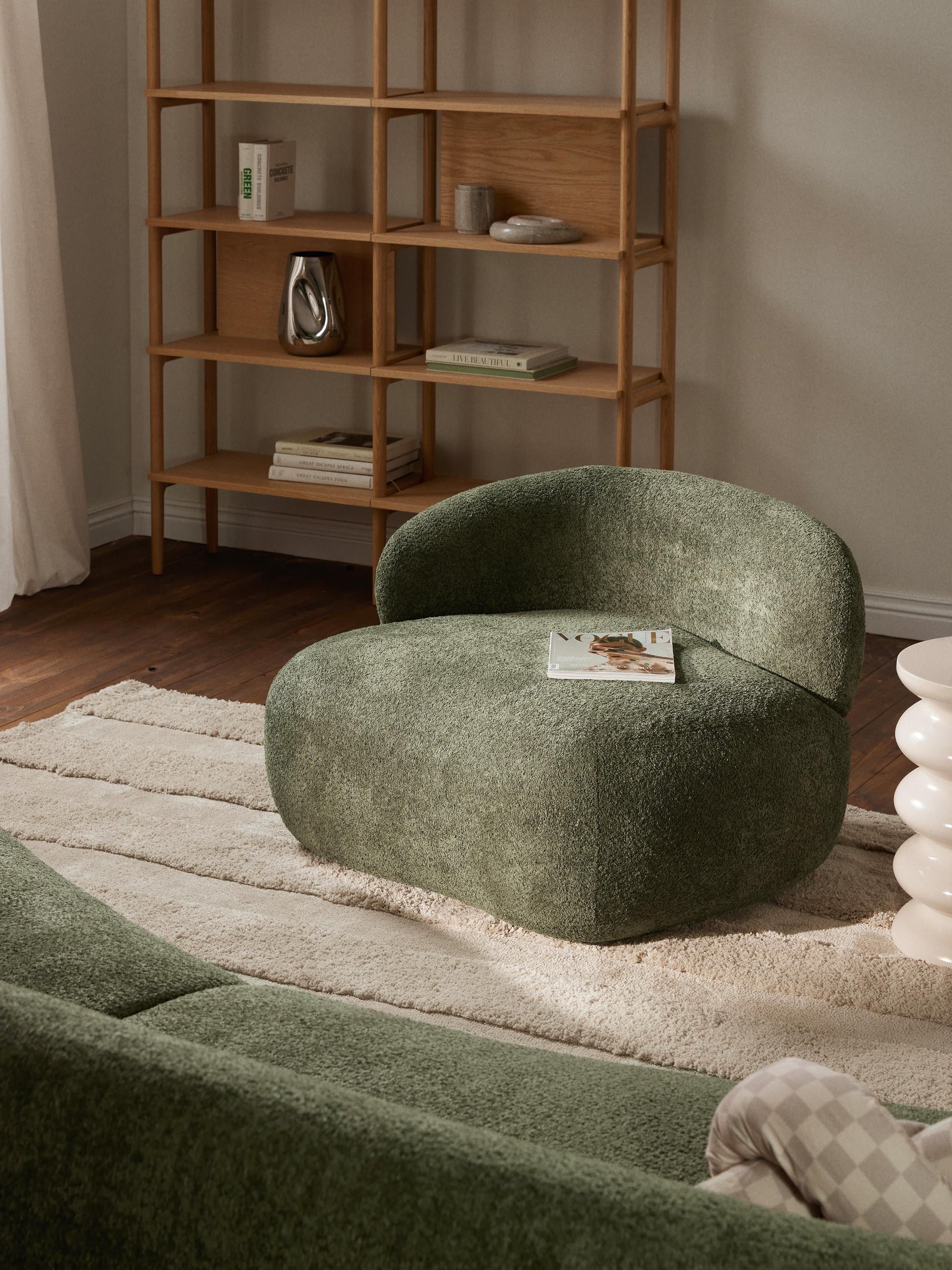 Albetto Lounge Chair in Teddy Bouclé