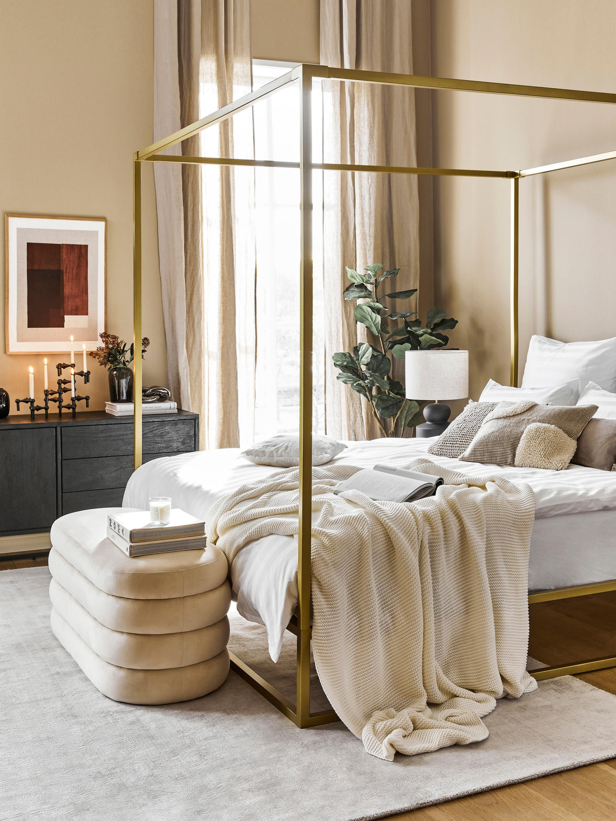 Belavia Metal Four-Poster Bed