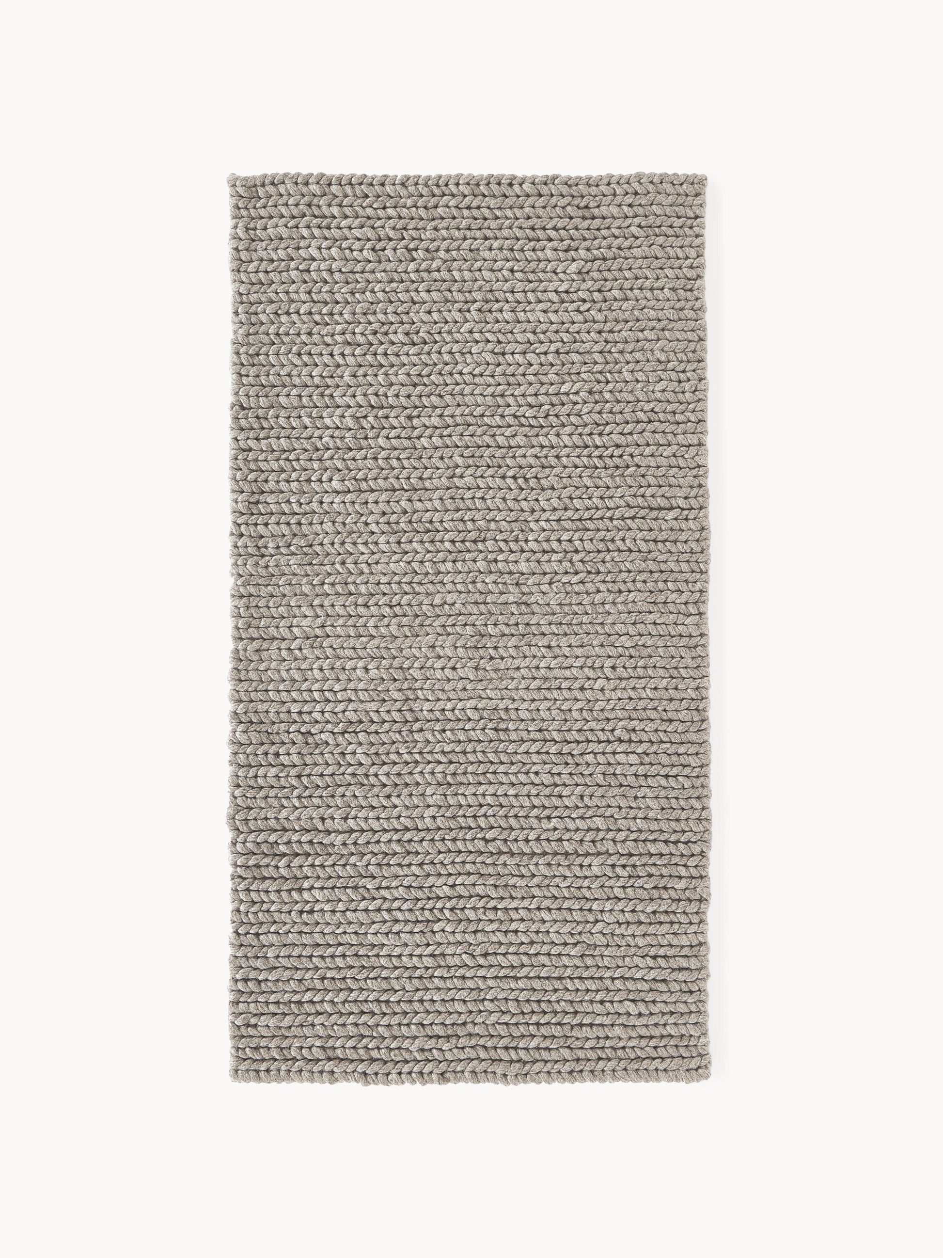 Brunavia Handmade Wool Rug with Braided Texture