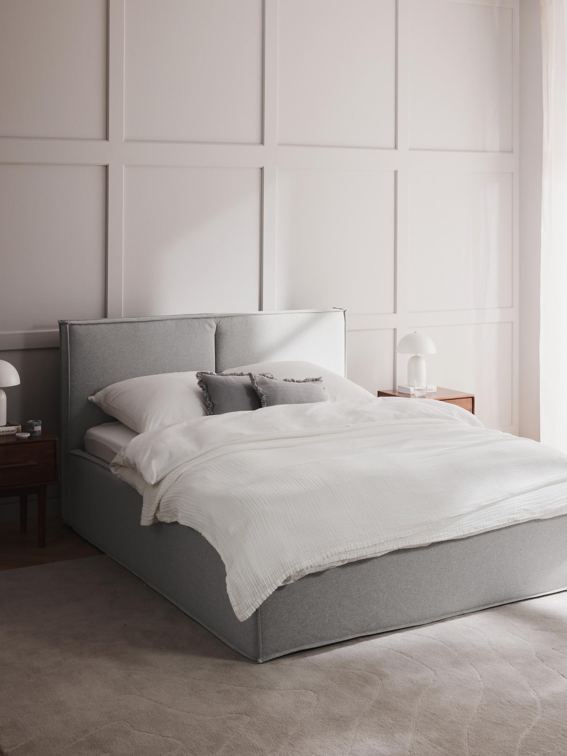 Drescia Upholstered Bed