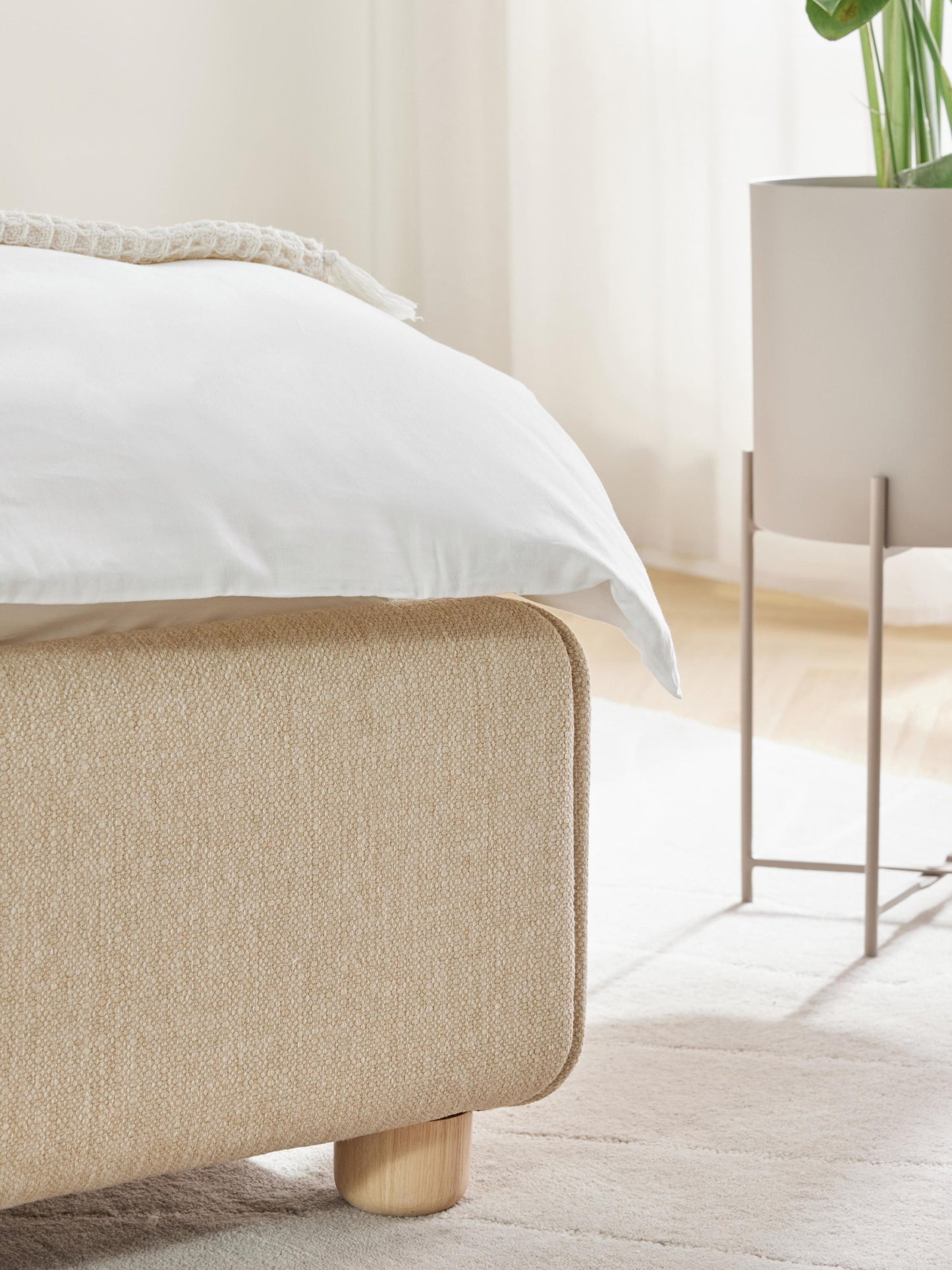 Ebnora Upholstered Bed