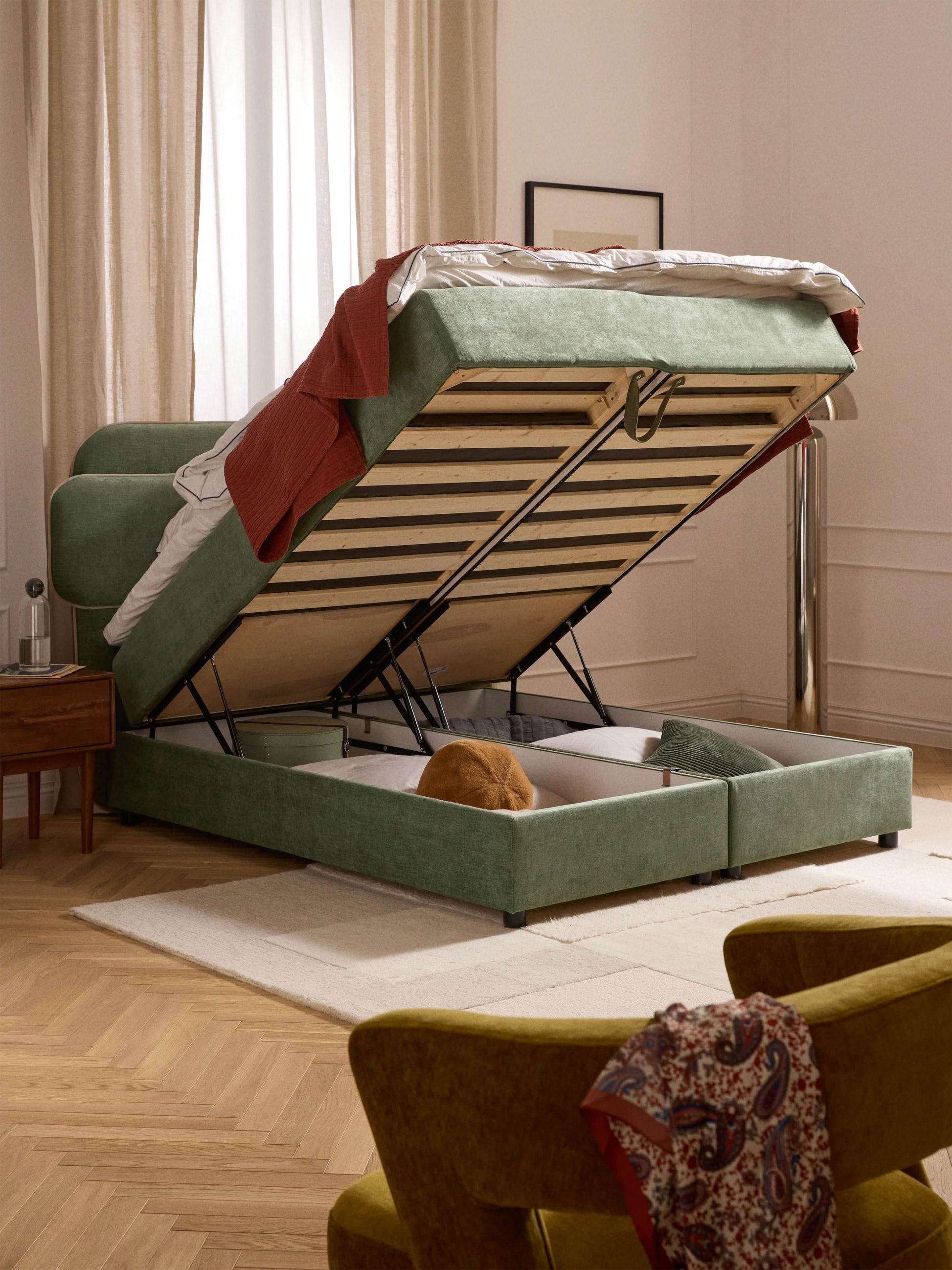 Enrula Box Spring Storage Bed