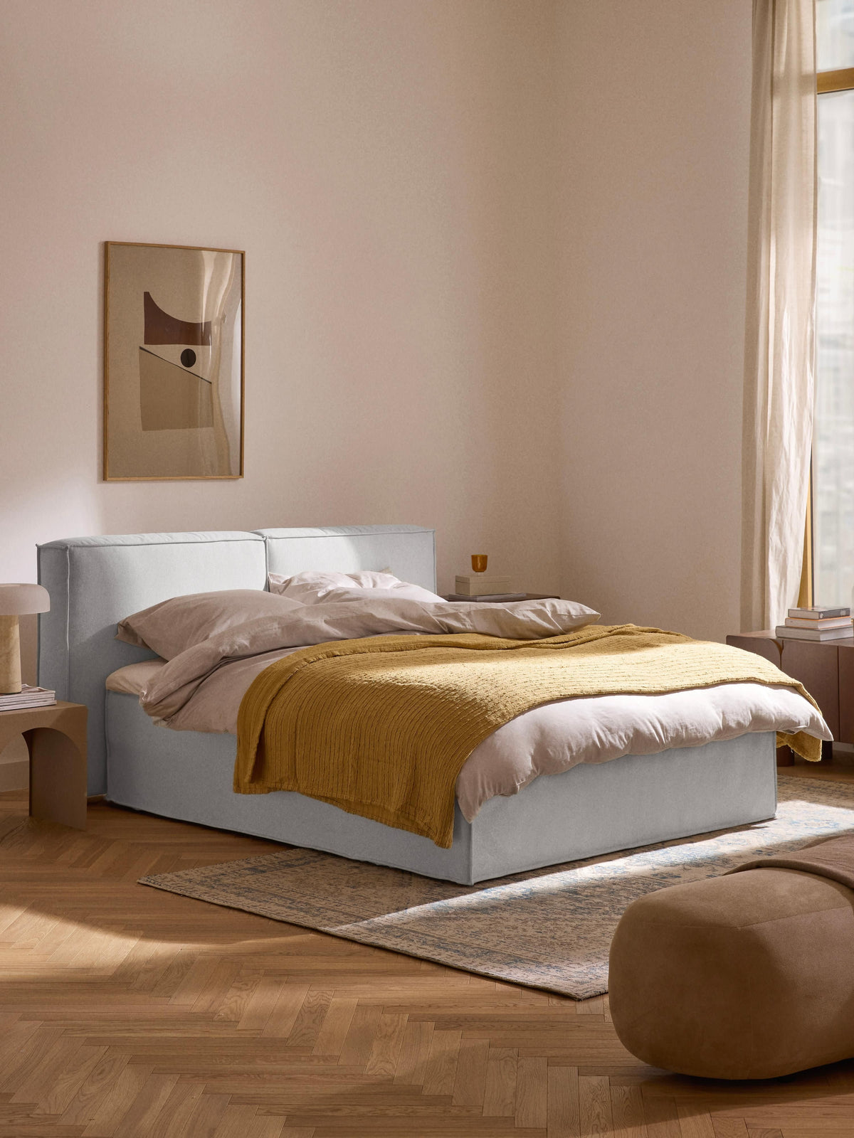 Lendric Box Spring Bed