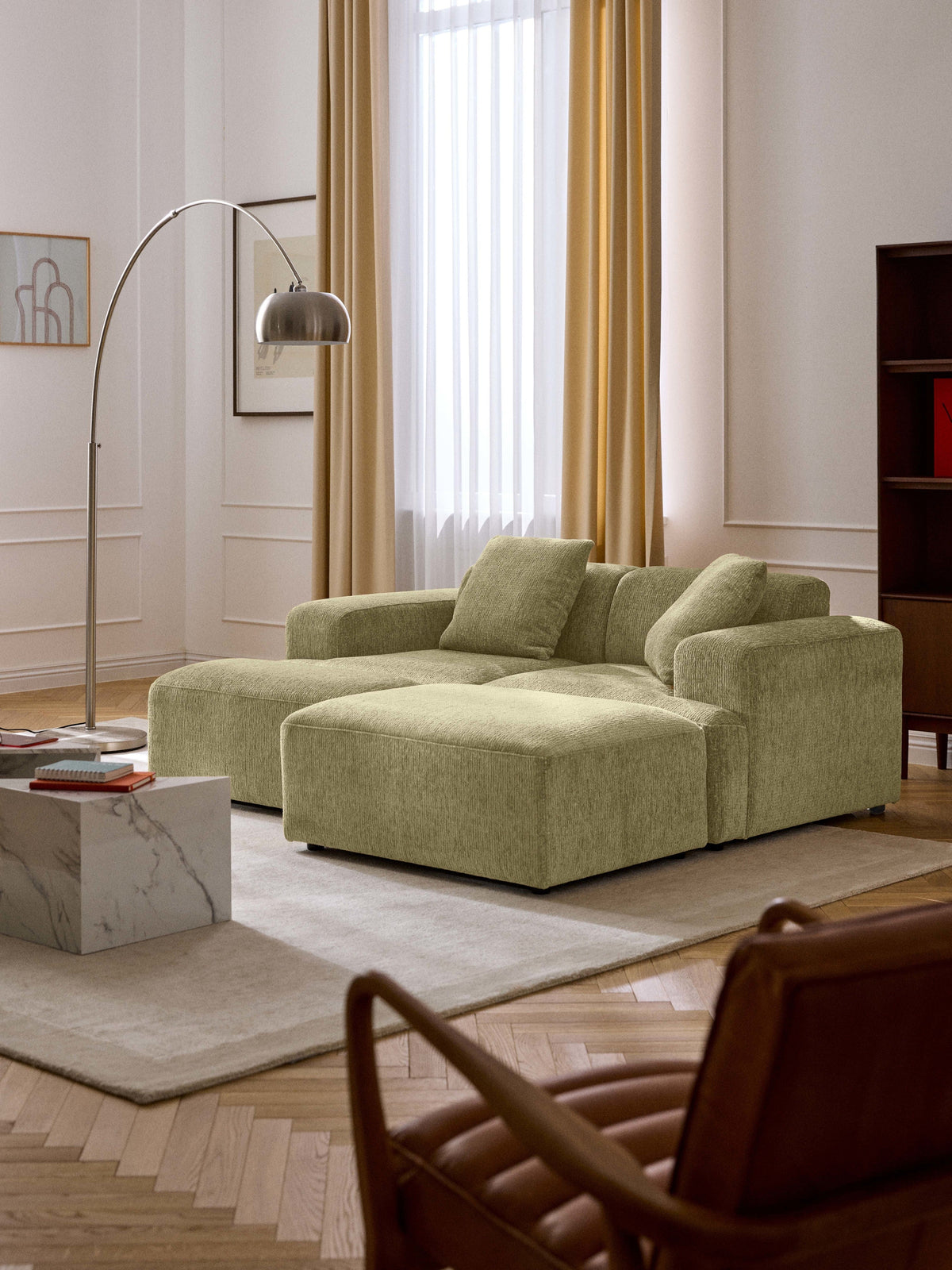 Melveria Ottoman, W 99 x D 72 cm