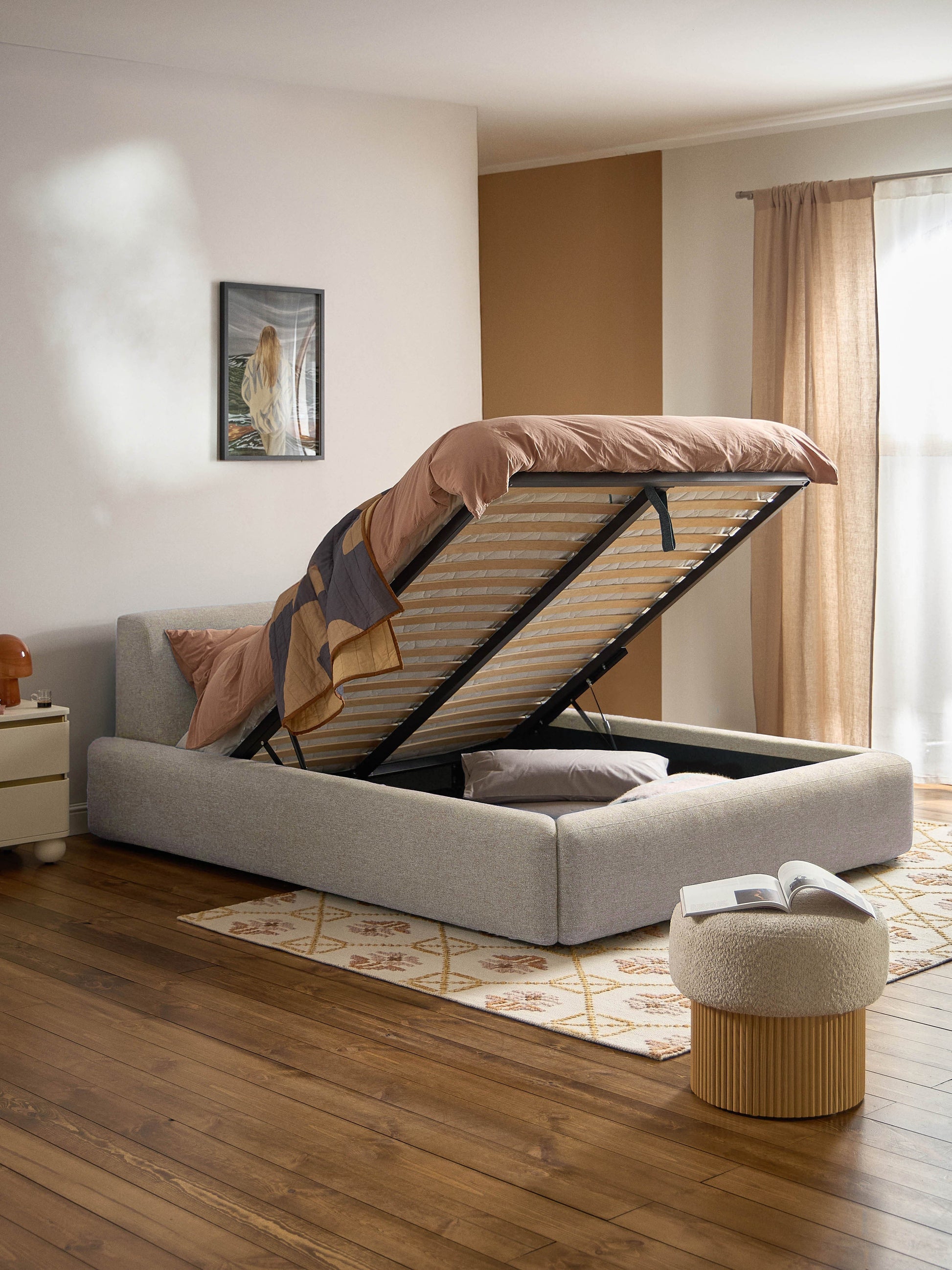 Melveria Storage Bed, Upholstered