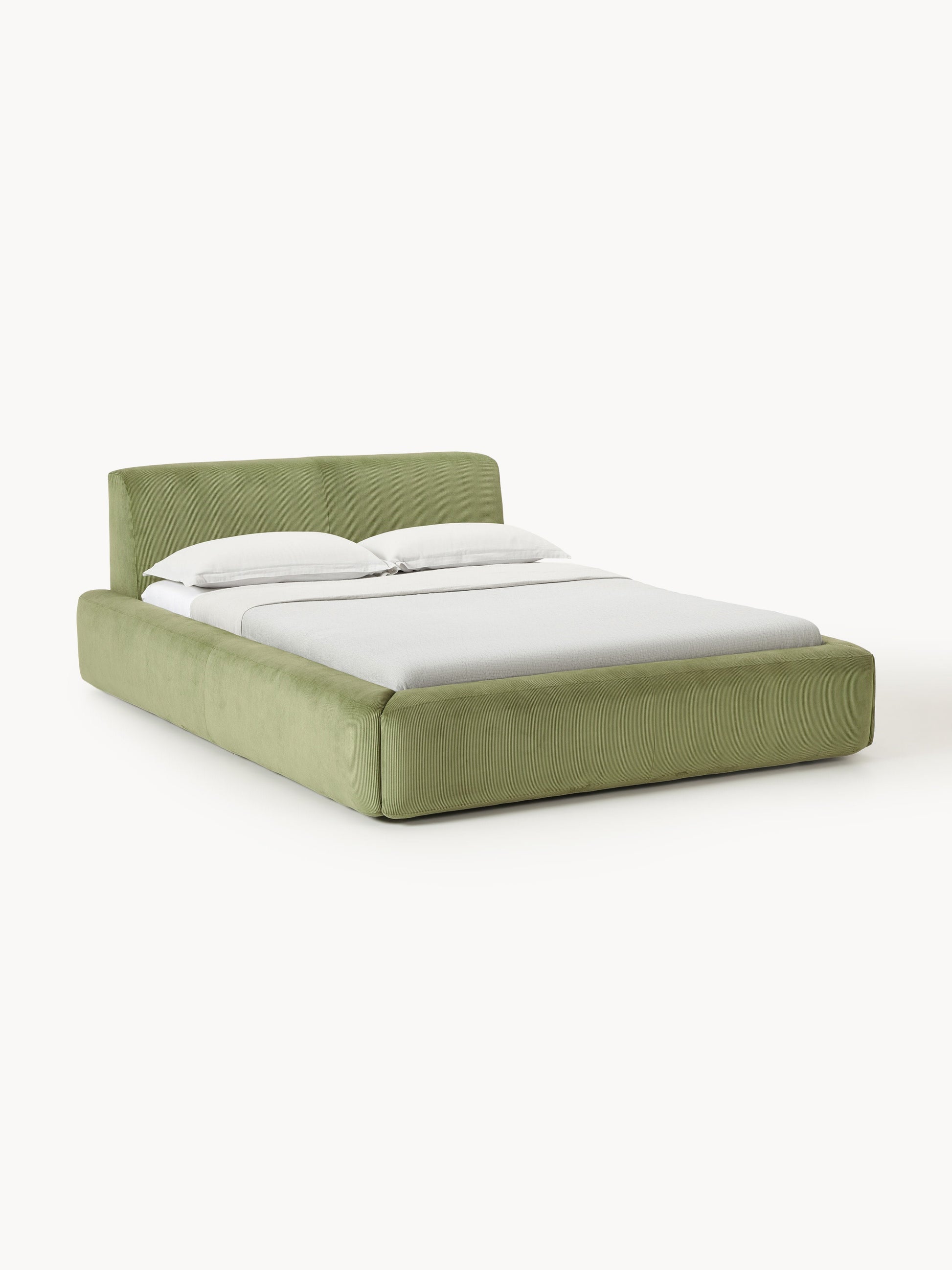 Melveria Upholstered Bed